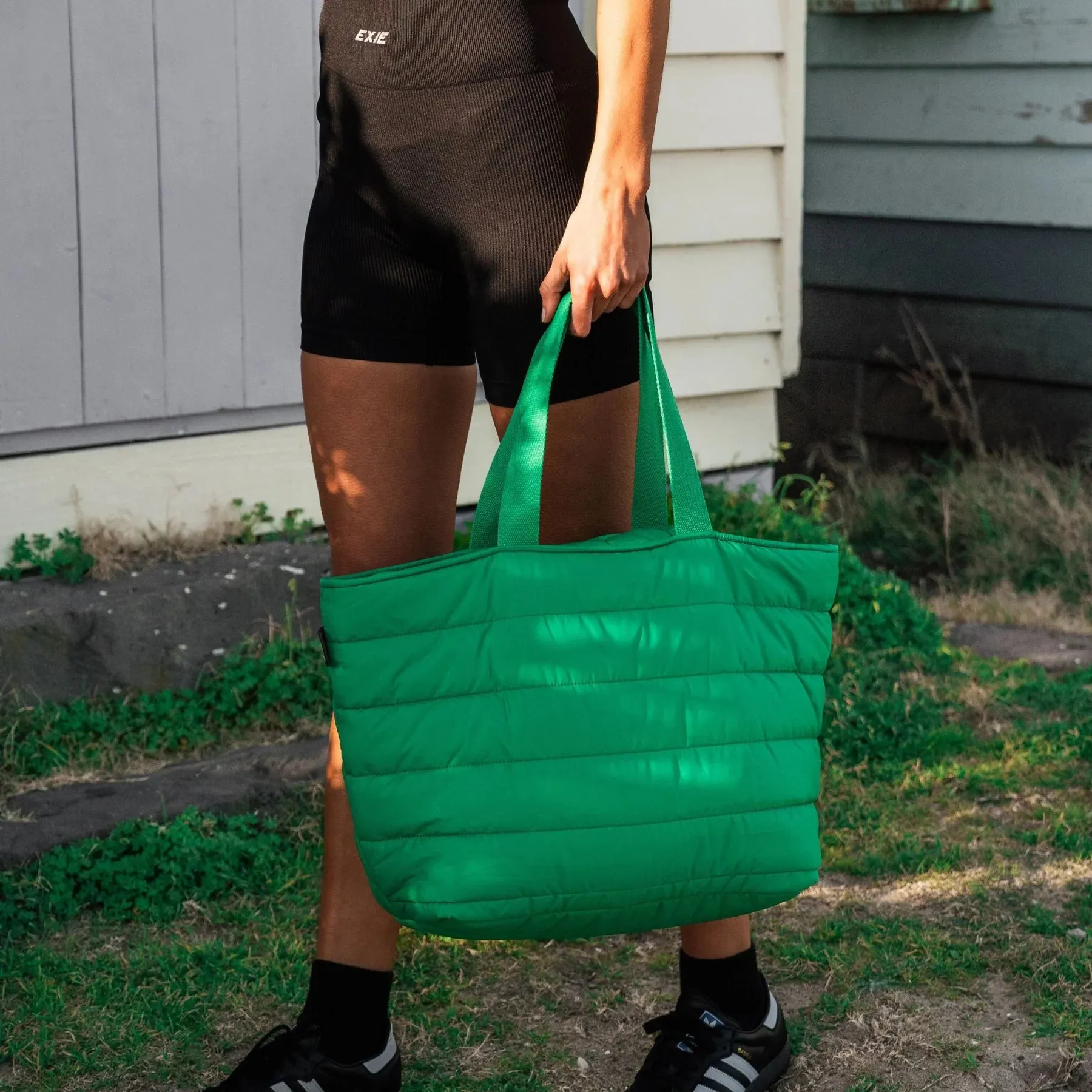 CLOUD TAKE IT BASE BAG | Apple