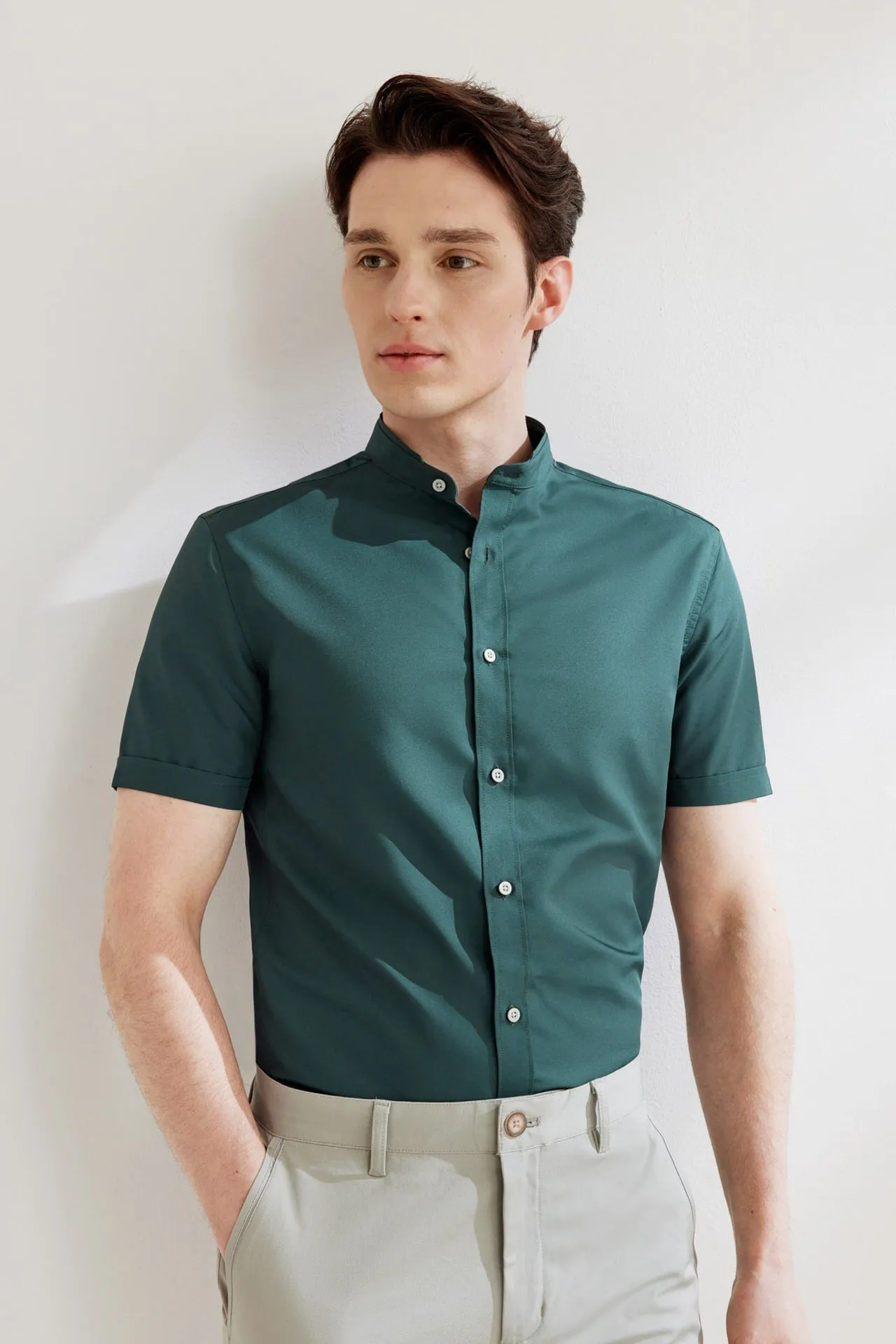 Dry Wicking Stand Collar Casual Shirt in Smart Fit Short Sleeve