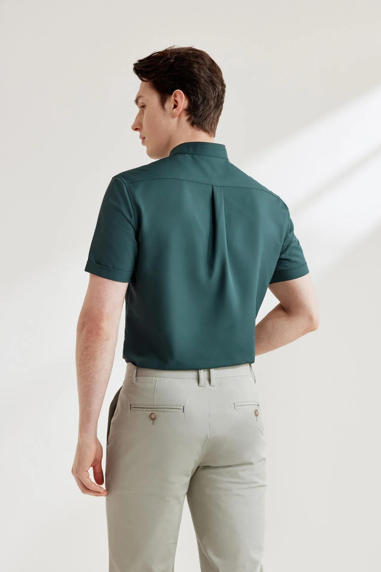 Dry Wicking Stand Collar Casual Shirt in Smart Fit Short Sleeve