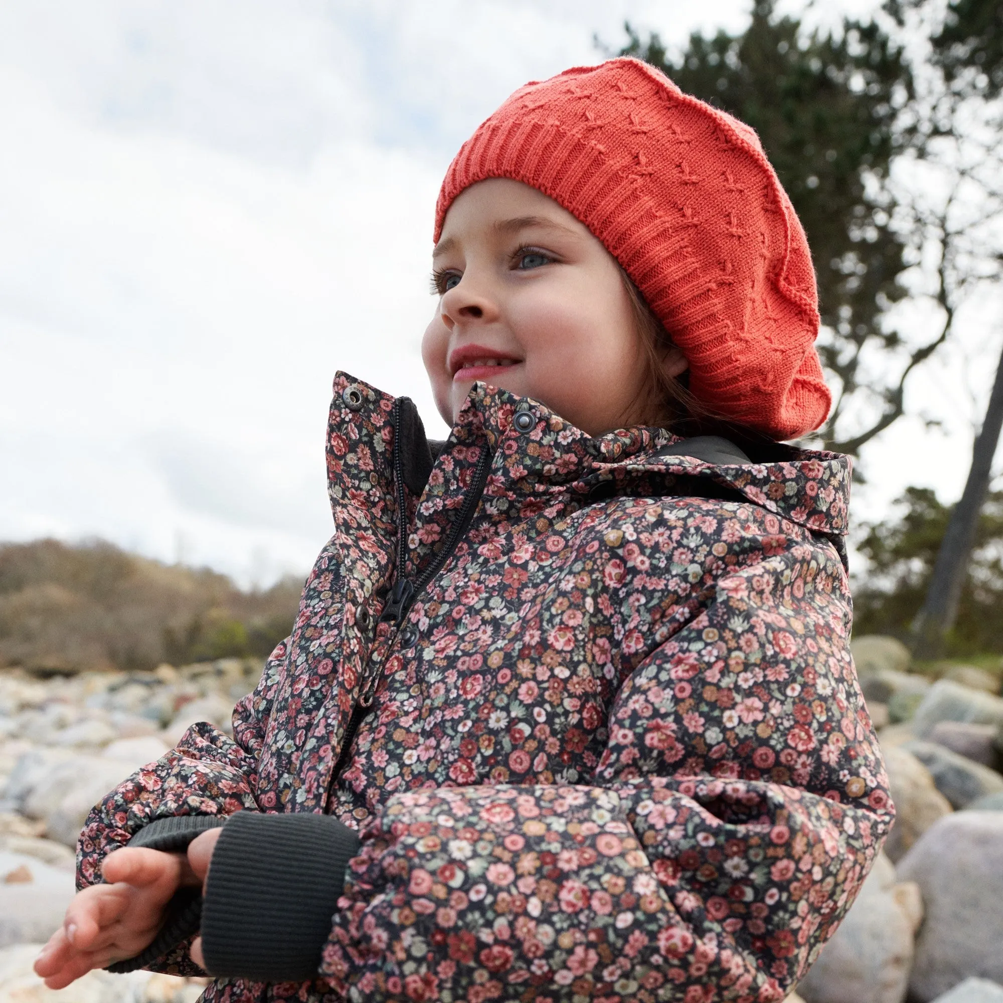 Jacket Tove Tech - raven wild flowers