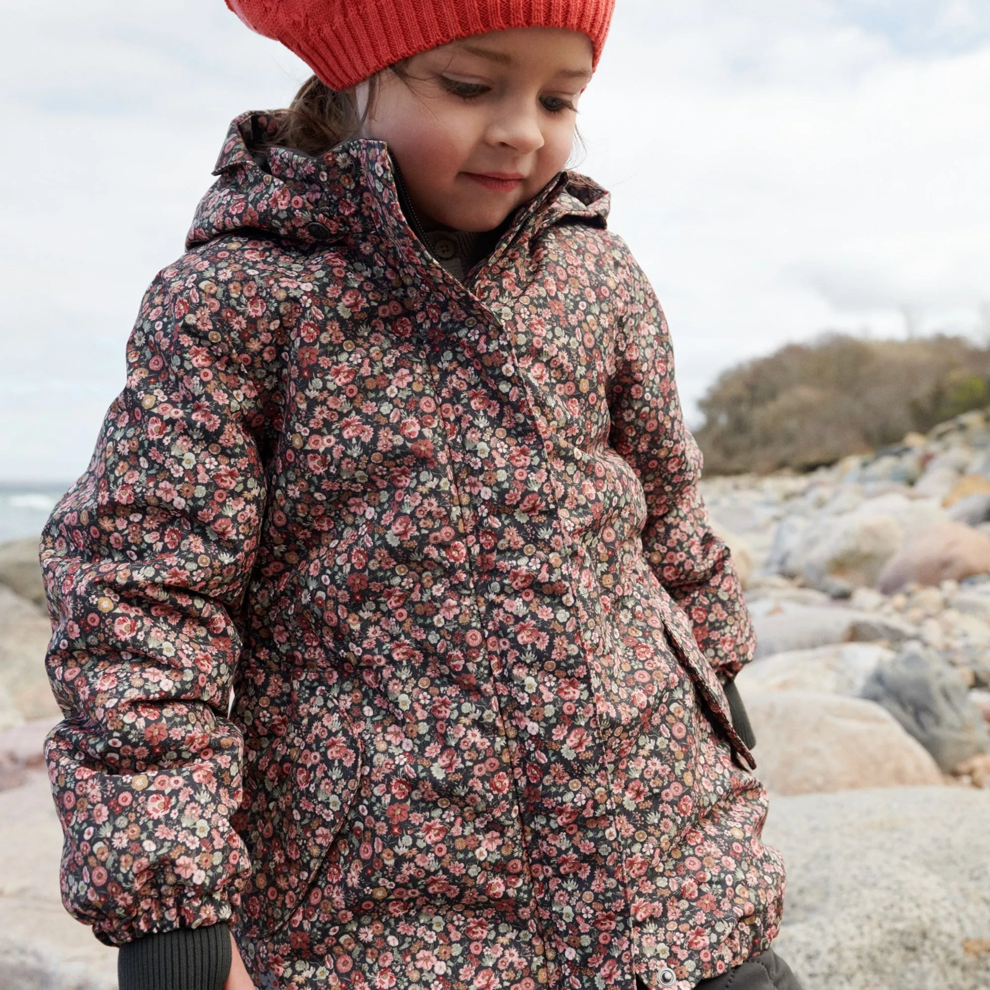Jacket Tove Tech - raven wild flowers