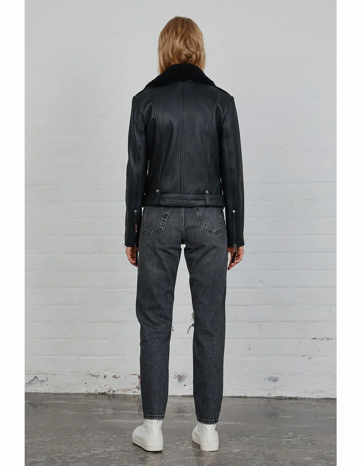 Premium Classic Biker: Winter